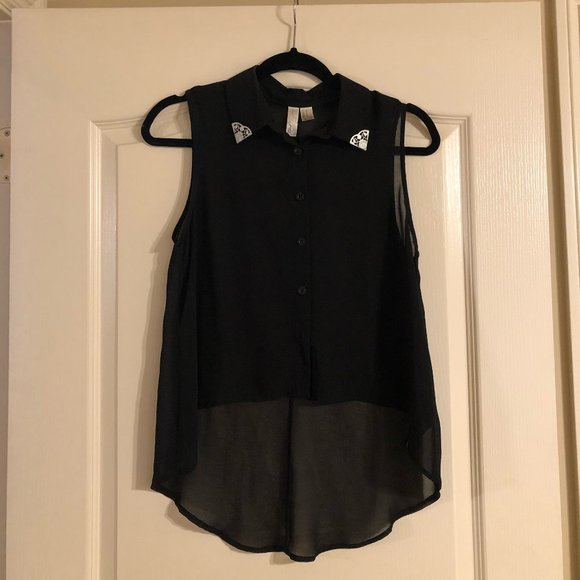 Forever 21 Black Sleeveless Blouse - Picture 1 of 6